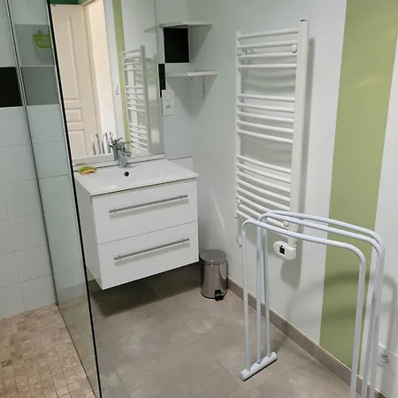 De La Terriere En Dordogne-perigord * La Chapelle-Aubareil