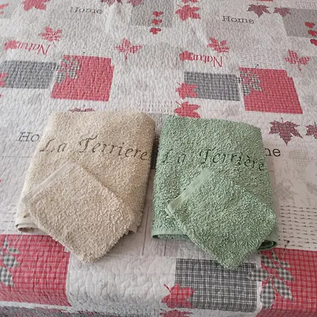 De La Terriere En Dordogne-perigord * La Chapelle-Aubareil